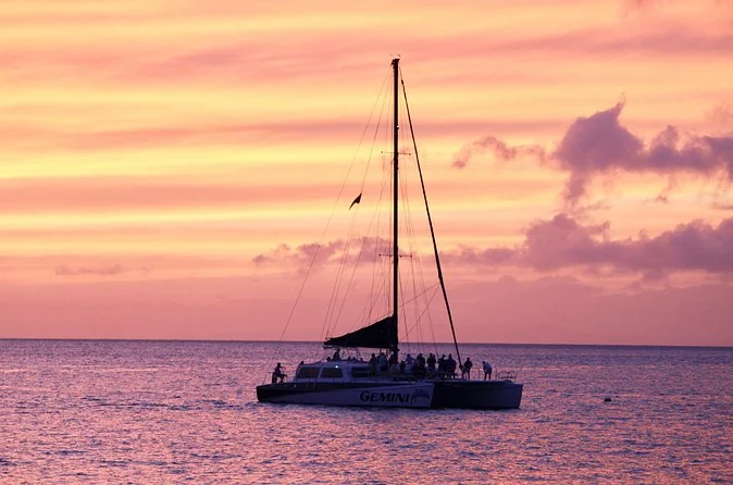 Ka'anapali Beach: Sunset-Dinner-Segeltörn